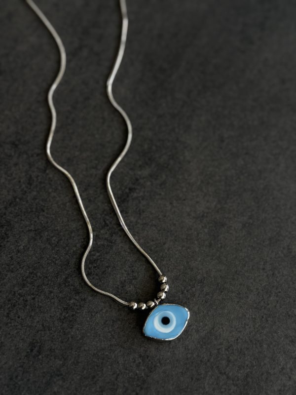 ONE EYE