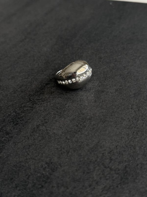 OVAL
