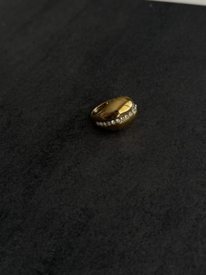 OVAL