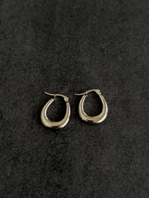 OVAL